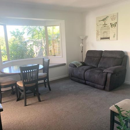 Bermuda B&B Папамоа Экстерьер фото